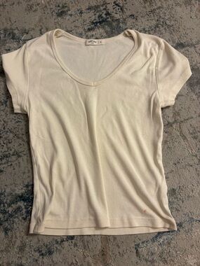 Roxy Women's Cream Short Sleeve Scoop Neck Tee - Classic Everyday Top